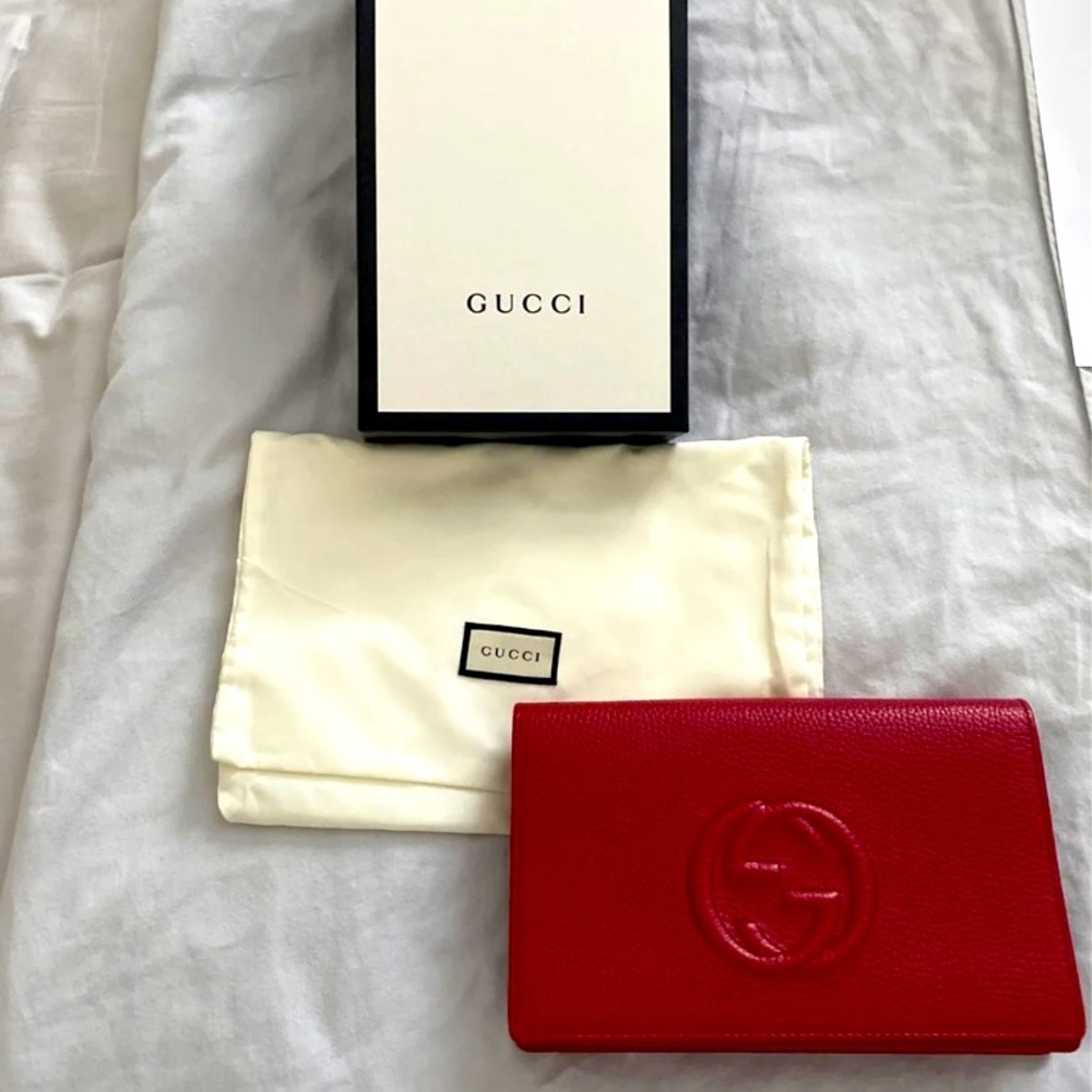 SOLD!!! Gucci crossbody